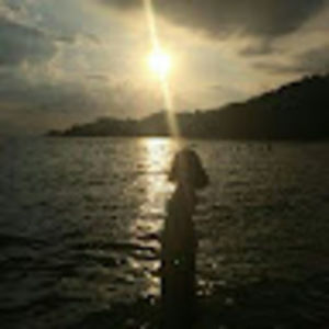 Meet your Posher, Rishea jane